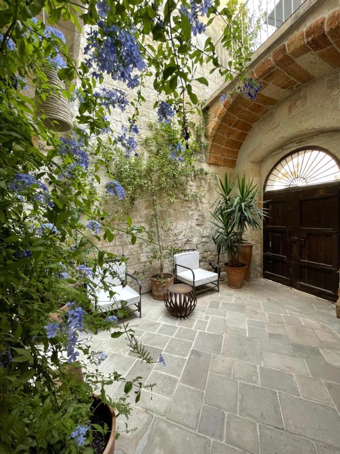 Lu Leccio Aparthotel Lecce Kültér fotó