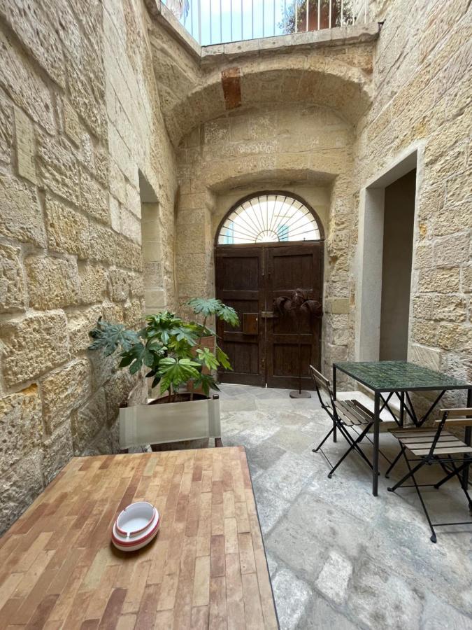 Lu Leccio Aparthotel Lecce Kültér fotó
